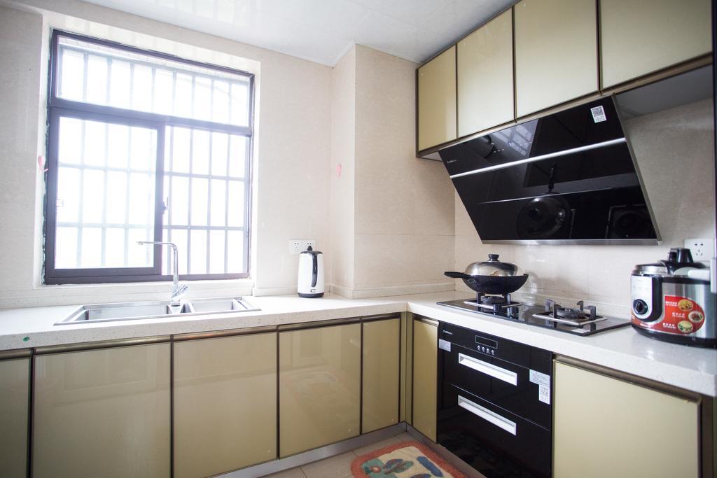 Midsummer Homestay Zhangjiajie Bagian luar foto