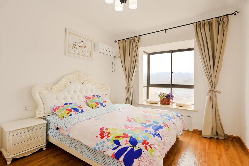 Midsummer Homestay Zhangjiajie Bagian luar foto