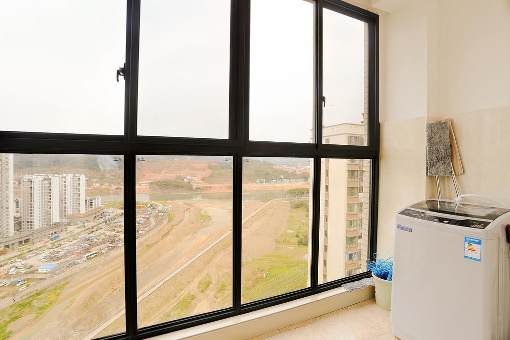 Midsummer Homestay Zhangjiajie Bagian luar foto