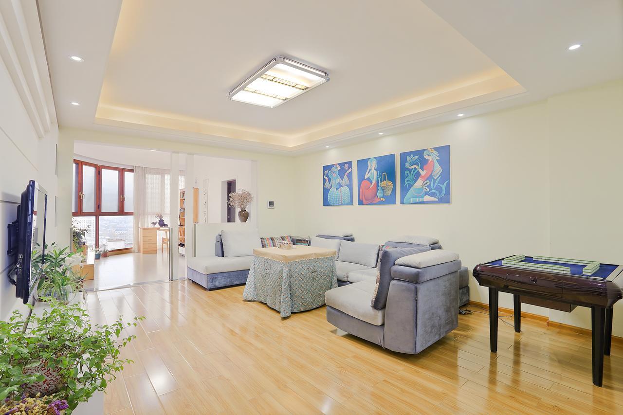Midsummer Homestay Zhangjiajie Bagian luar foto
