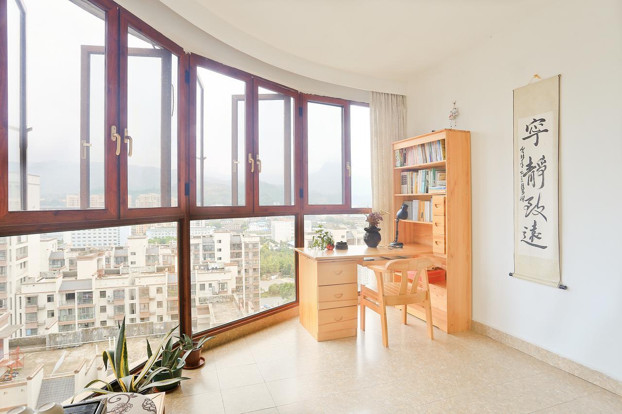 Midsummer Homestay Zhangjiajie Bagian luar foto