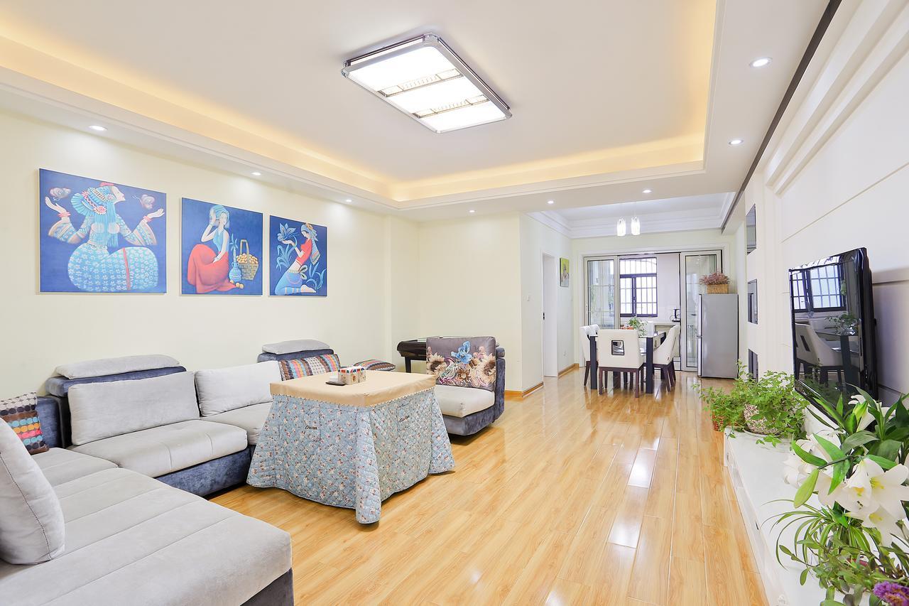 Midsummer Homestay Zhangjiajie Bagian luar foto
