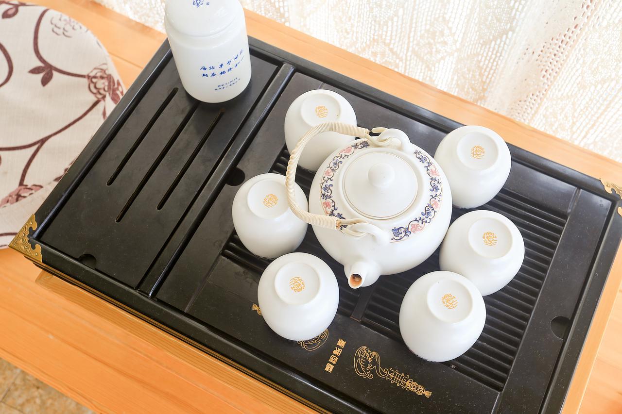 Midsummer Homestay Zhangjiajie Bagian luar foto